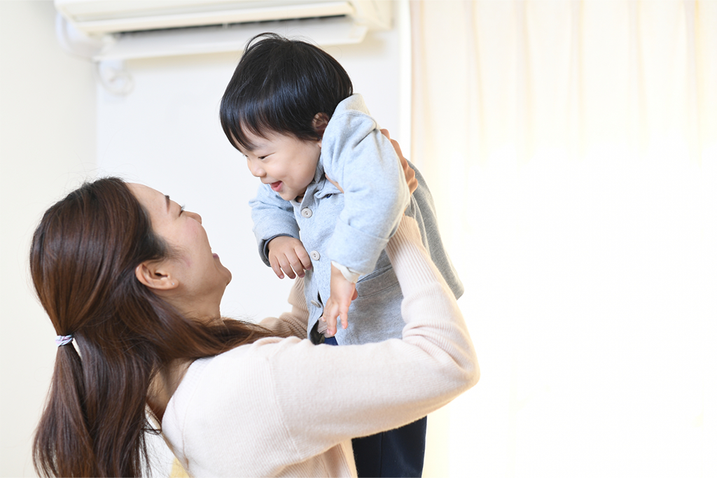シンママとは？シングルマザーとの違いについて